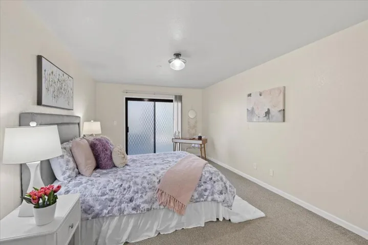 4159 El Camino Way C, Palo Alto, California 94306