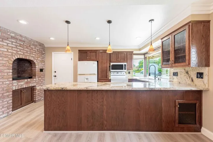 2363GoldsmithAve 12