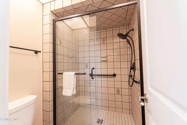 2363GoldsmithAve 31
