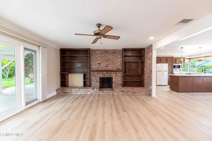 2363GoldsmithAve 19