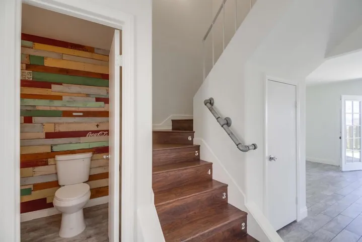 powder room