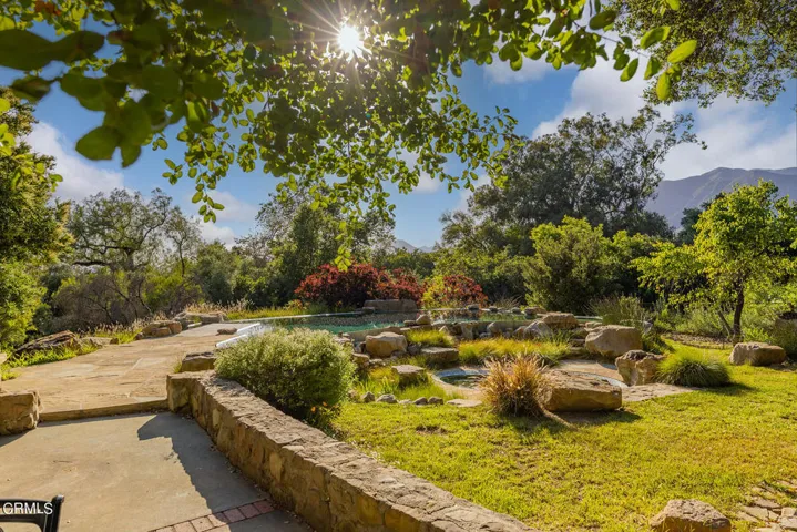 4239 Grand Avenue East End Ojai Home for