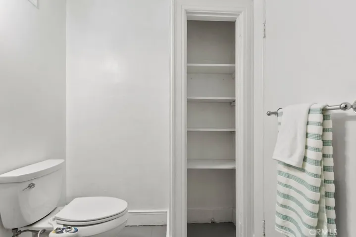 Storage/linen closet in the bathroom