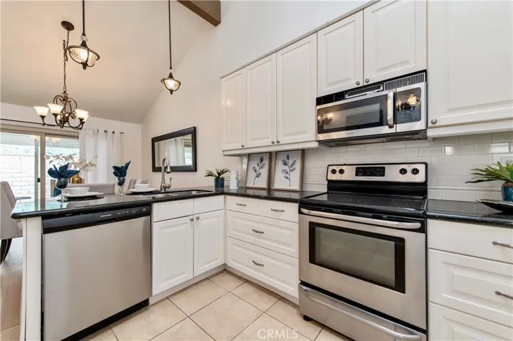 6772 Camino Del Prado, Carlsbad, California 92011