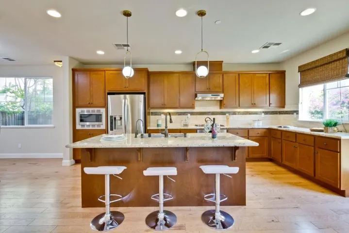 253 Gerald Circle, Milpitas, California 95035