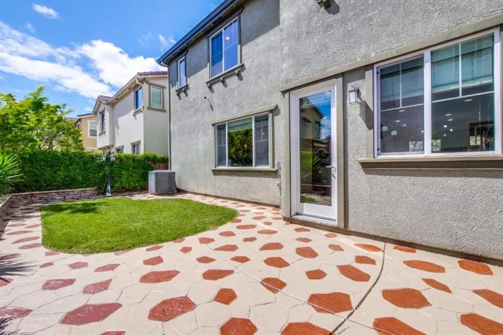 253 Gerald Circle, Milpitas, California 95035
