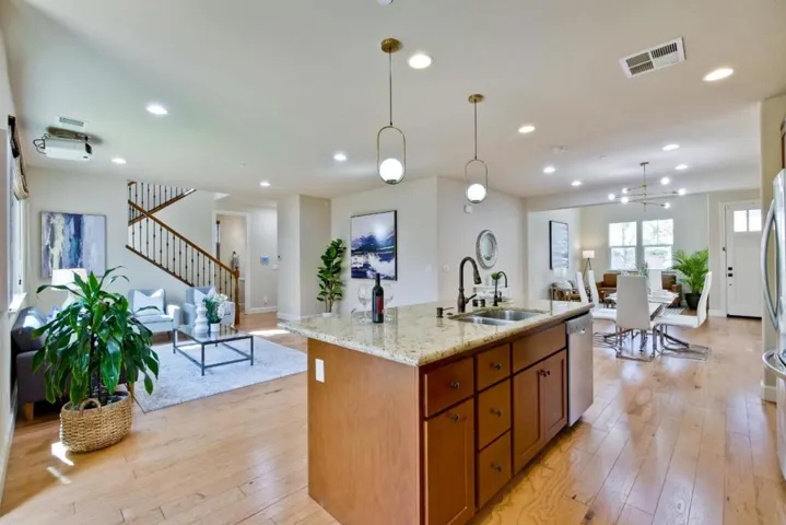253 Gerald Circle, Milpitas, California 95035