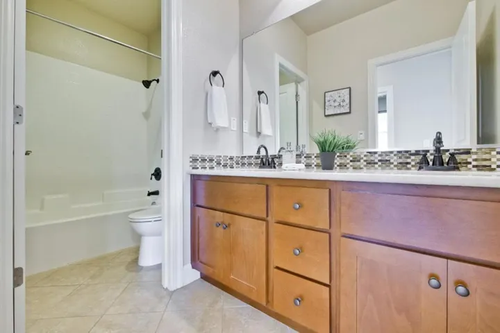 253 Gerald Circle, Milpitas, California 95035