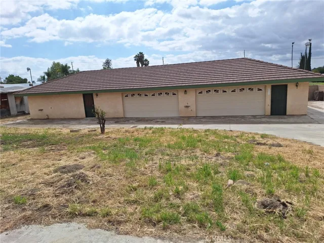 549 Almarie Way, Hemet, California 92544