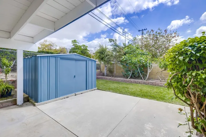 Backyard: Shed and Side Yard