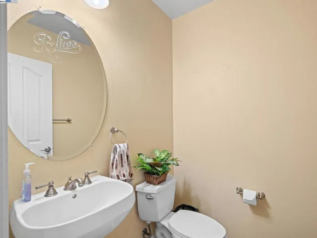 Downstairs half bathroom