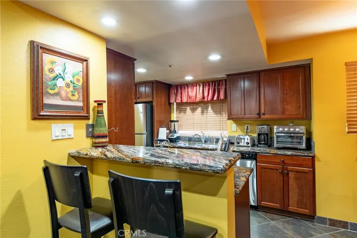 521 W Duarte Road G, Monrovia, California 91016