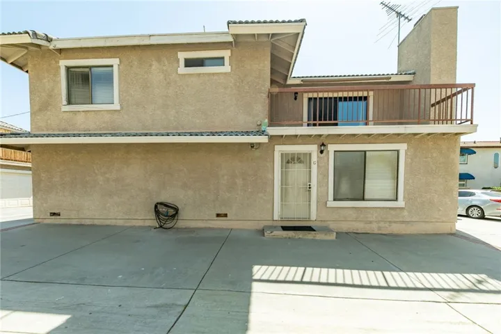 521 W Duarte Road G, Monrovia, California 91016