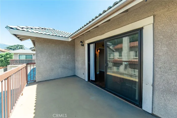 521 W Duarte Road G, Monrovia, California 91016