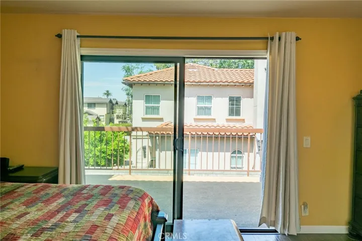 521 W Duarte Road G, Monrovia, California 91016