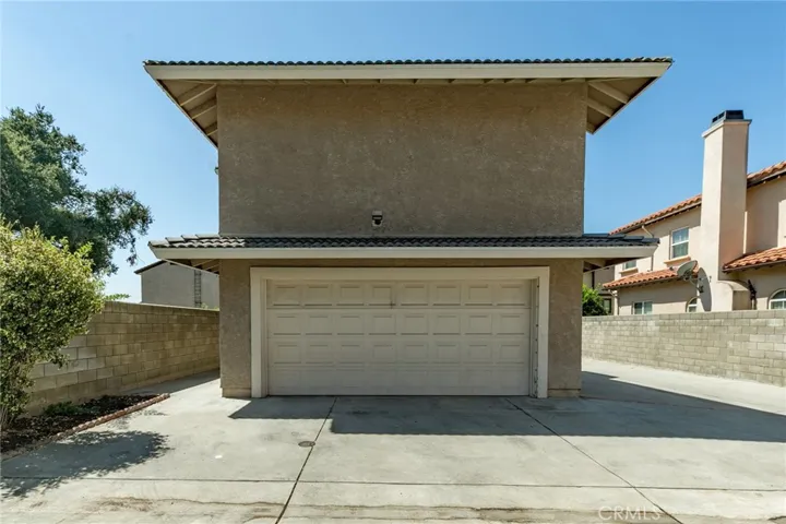 521 W Duarte Road G, Monrovia, California 91016