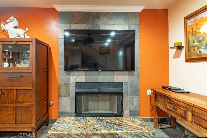 521 W Duarte Road G, Monrovia, California 91016