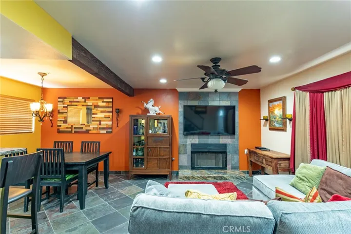 521 W Duarte Road G, Monrovia, California 91016