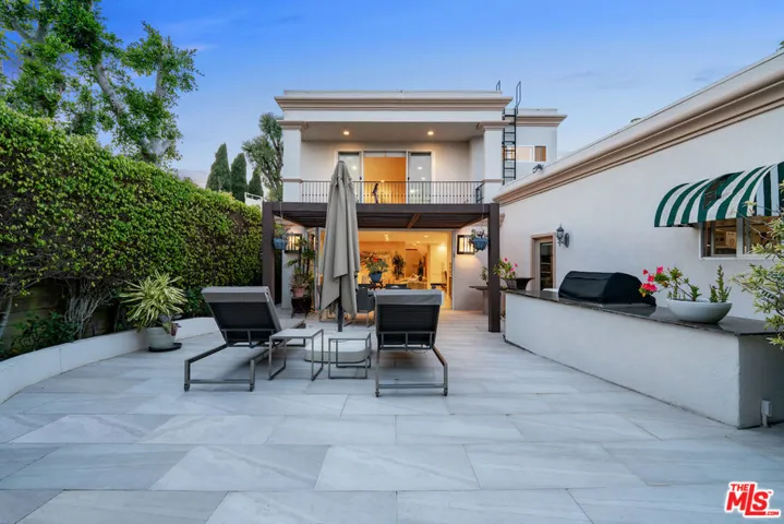 2822 Motor Avenue, Los Angeles, California 90064