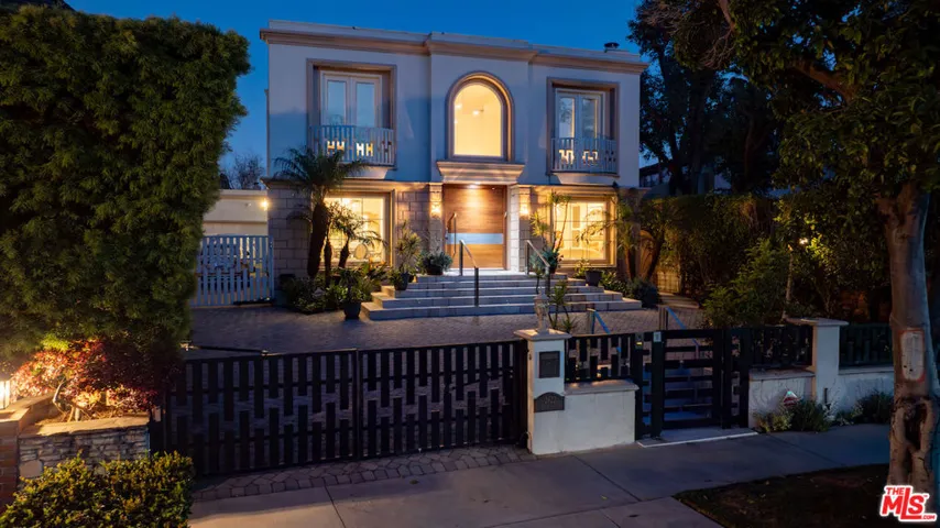 2822 Motor Avenue, Los Angeles, California 90064