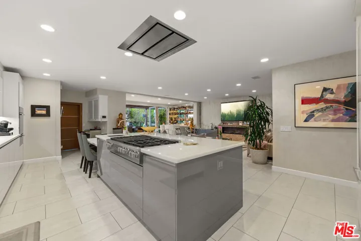 2822 Motor Avenue, Los Angeles, California 90064