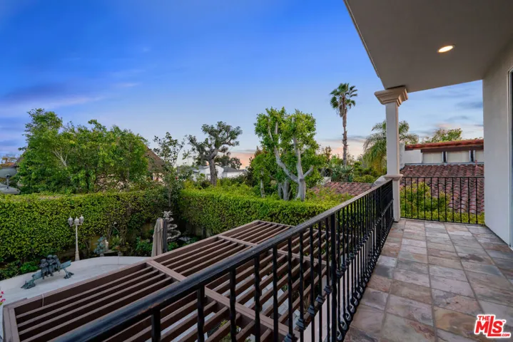 2822 Motor Avenue, Los Angeles, California 90064