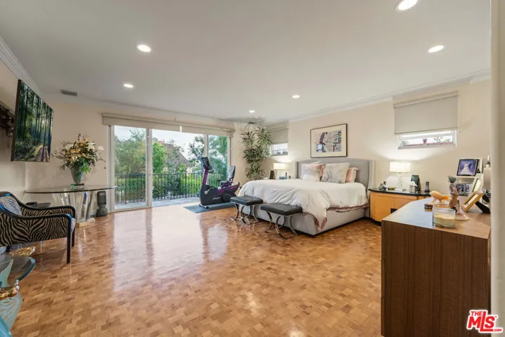 2822 Motor Avenue, Los Angeles, California 90064