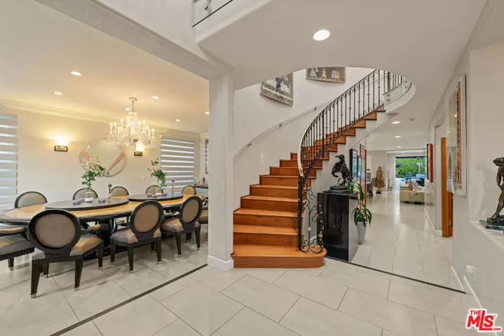 2822 Motor Avenue, Los Angeles, California 90064