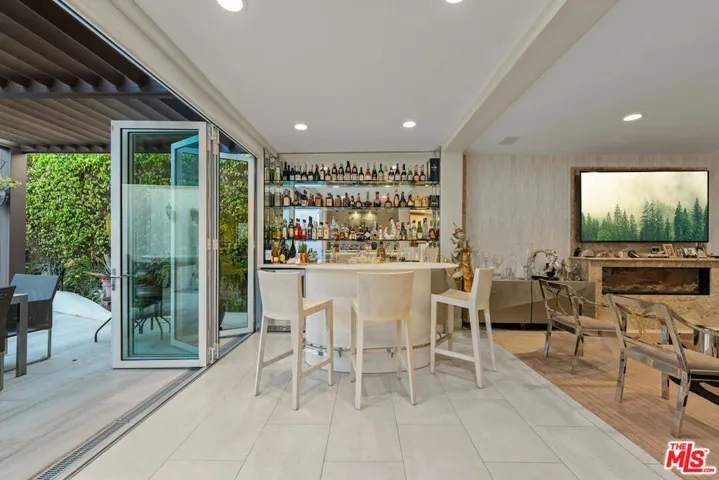 2822 Motor Avenue, Los Angeles, California 90064