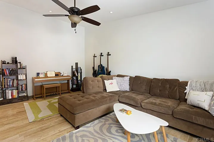 277 Manzanita Drive, Oceanside, California 92057