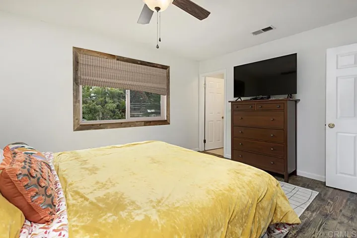 277 Manzanita Drive, Oceanside, California 92057