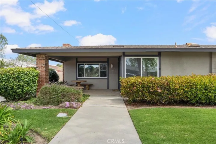 187 W Bay Boulevard, Port Hueneme, California 93041