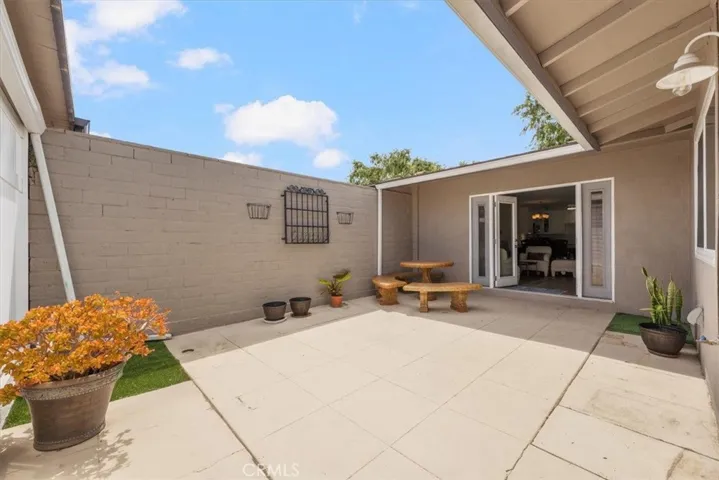 187 W Bay Boulevard, Port Hueneme, California 93041