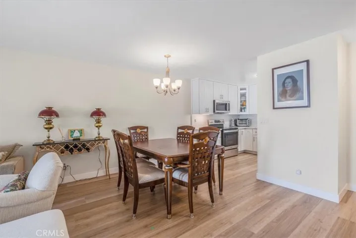 187 W Bay Boulevard, Port Hueneme, California 93041