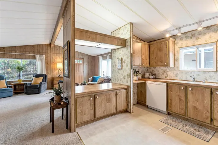 800 Brommer Street, Santa Cruz, California 95062