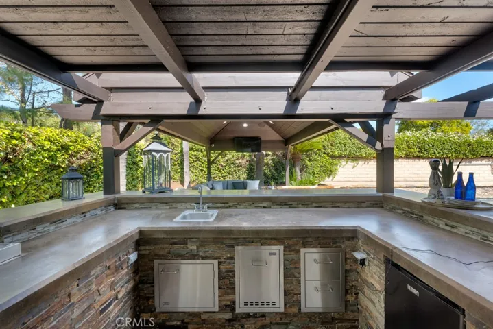 5684 Grey Rock Road, Agoura Hills, California 91301