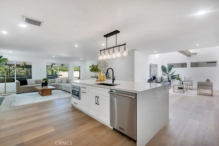 5684 Grey Rock Road, Agoura Hills, California 91301