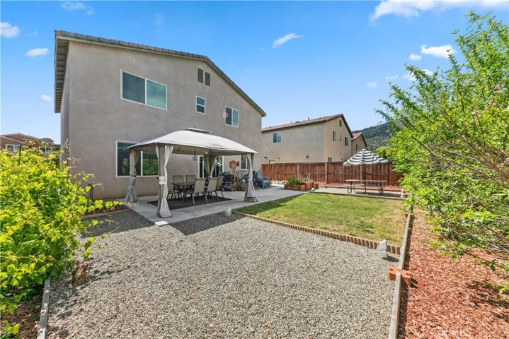 30015 Victoria Way, Lake Elsinore, California 92530