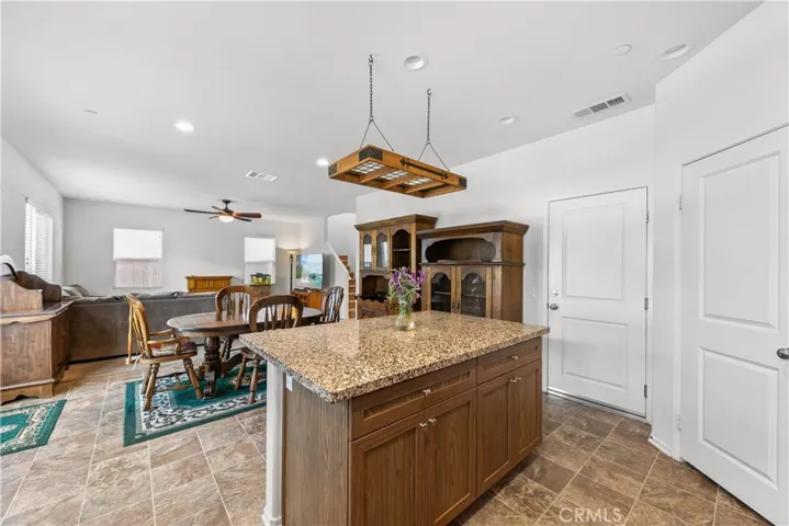 30015 Victoria Way, Lake Elsinore, California 92530