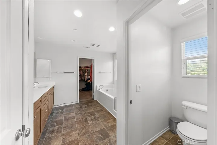 30015 Victoria Way, Lake Elsinore, California 92530