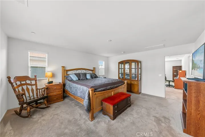30015 Victoria Way, Lake Elsinore, California 92530