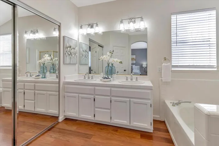 660 Villa Centre Way, San Jose, California 95128