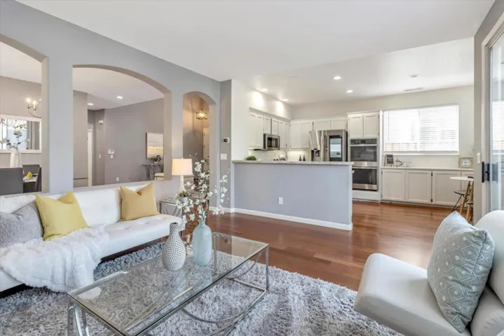 660 Villa Centre Way, San Jose, California 95128