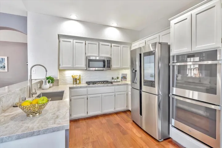 660 Villa Centre Way, San Jose, California 95128