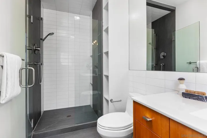 1405 Torrance, San Diego, California 92103