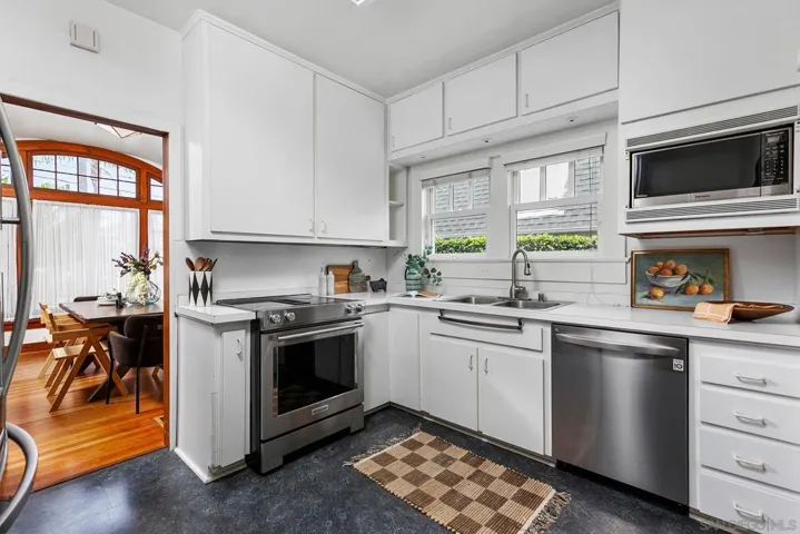 1405 Torrance, San Diego, California 92103