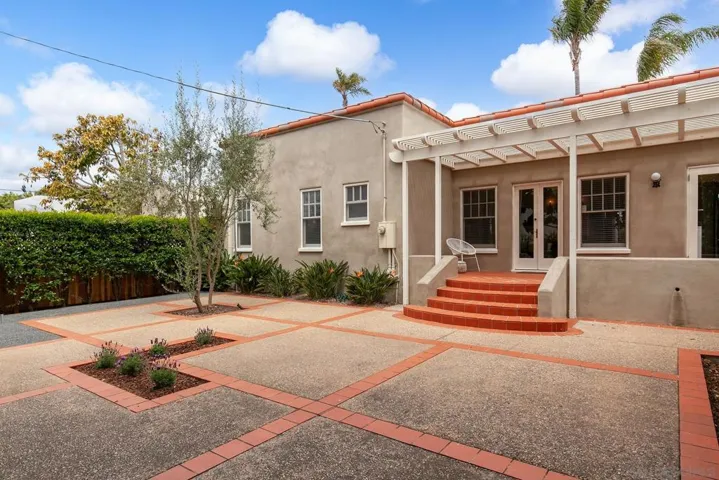 1405 Torrance, San Diego, California 92103
