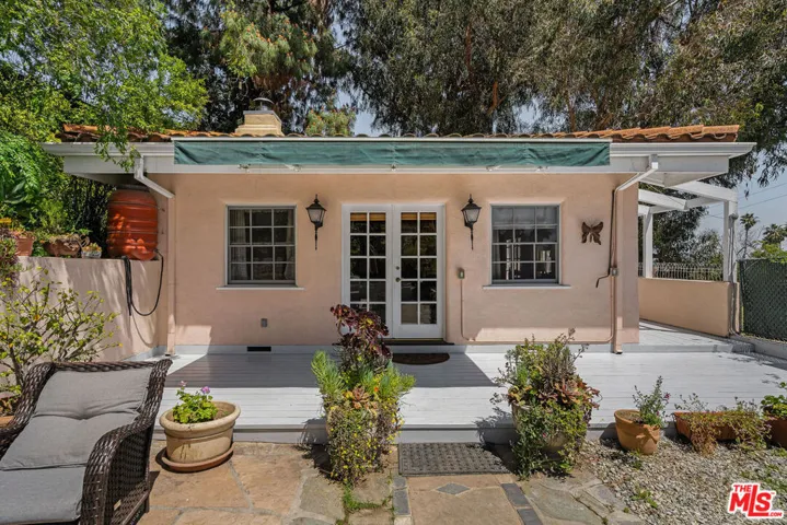 , Los Angeles, California 90069