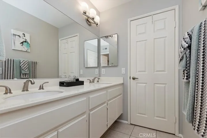 1497 Wyatt Place, Corona, California 92879