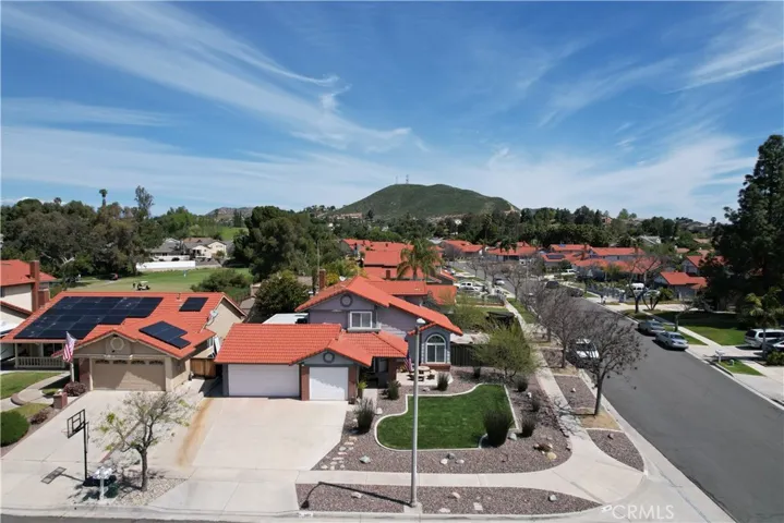 1497 Wyatt Place, Corona, California 92879